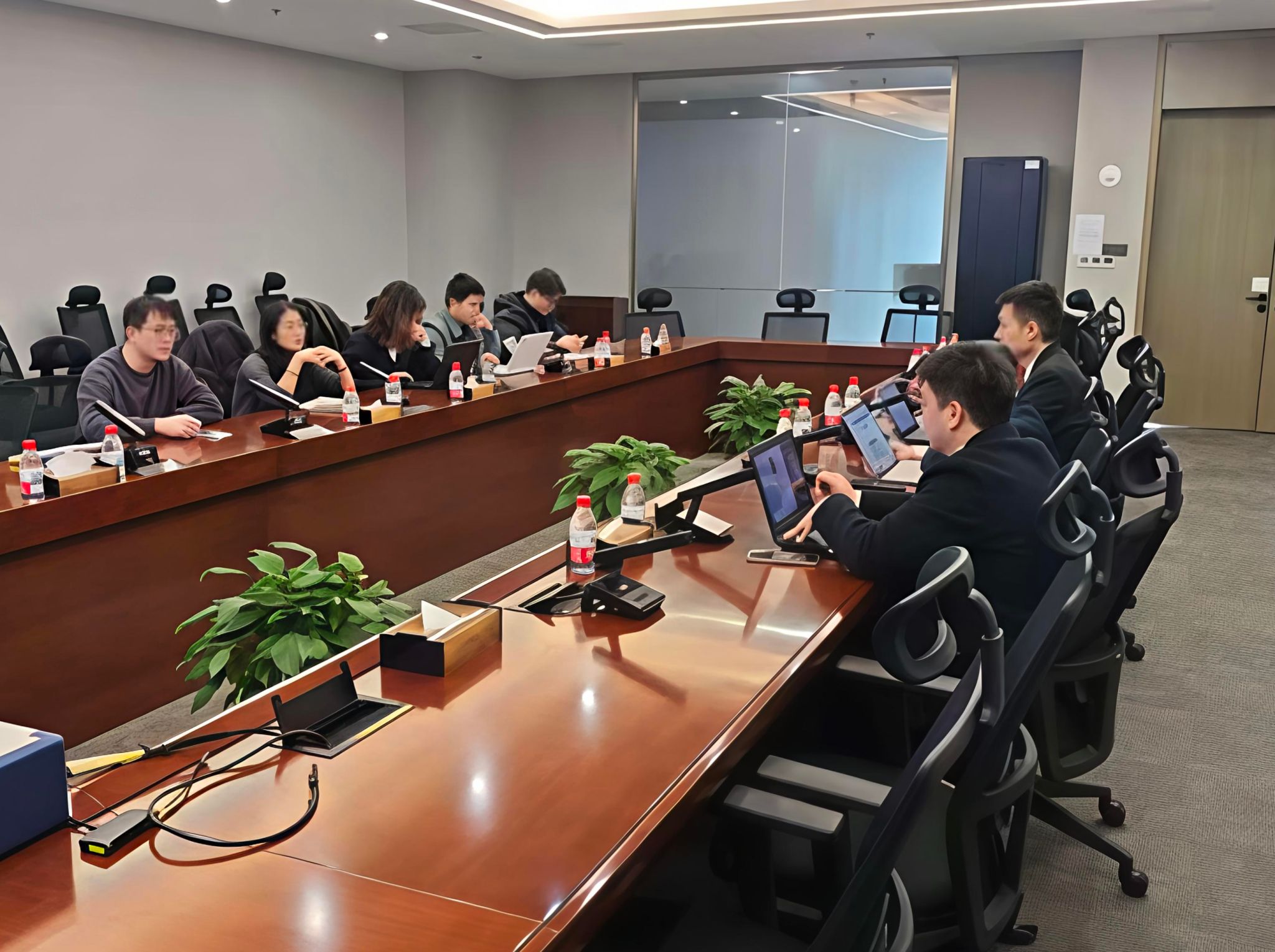 网络空间安全学院潘恒教授一行赴河南牧原集团调研